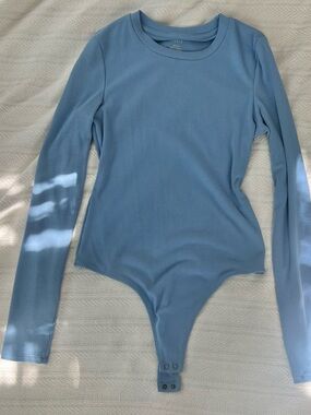 American Eagle Outfitters Light Blue Ribbed Long Sleeve Bodysuit
